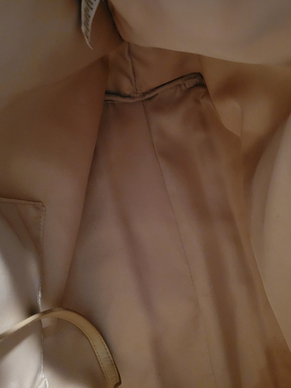 Univeral Thread Soft Sherpa Tote Bag with Leather Straps - Picture 6 of 9